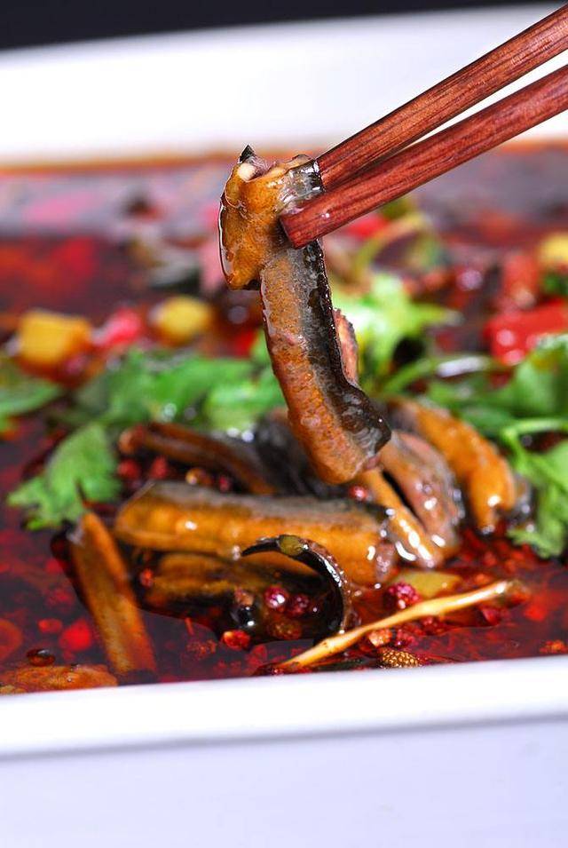 麻辣土鳝鱼的制作,大厨的独家秘制配方教程,记得收藏