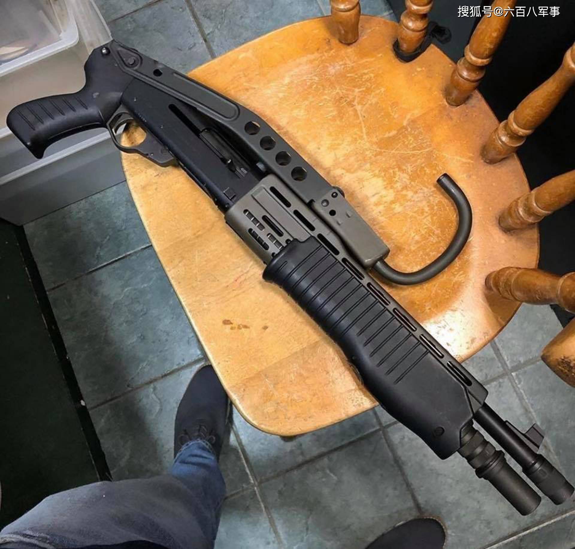 bushmaster(大毒蛇)武器公司 ar-15兵器1/9