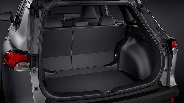 丰田发布了卡罗拉cross车型的官图提供燃油和混动系统