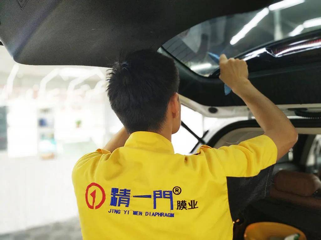 2020年赚百万的贴膜店,做对了什么?