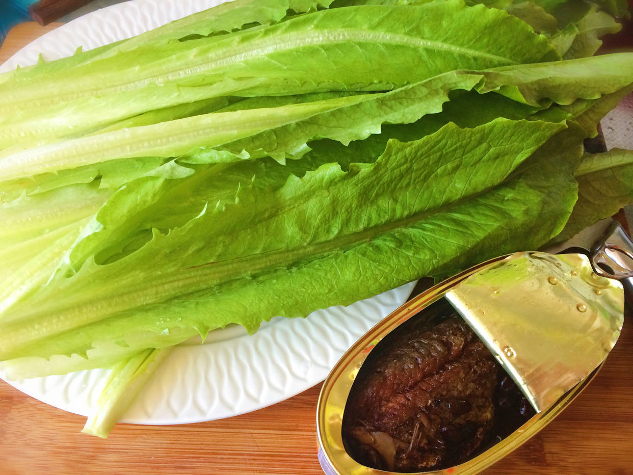 油麦菜这样做,不爱吃蔬菜的人也忍不住,豉香浓郁,好吃又下饭