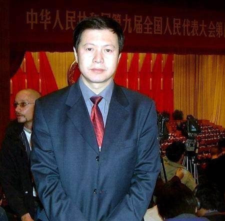 焦点访谈节目主持人翟树杰:《我有精神病》_病人