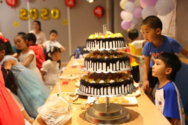 成长需要仪式感,妈妈为女儿筹办"走心"的毕业party!