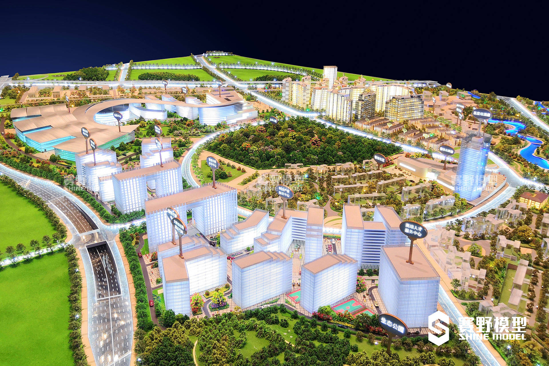 贵州宝能科技城商业综合体沙盘模型_项目名称