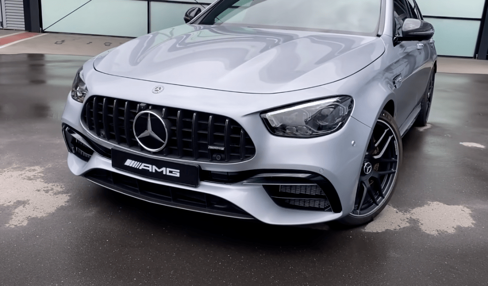 2021款奔驰amge63s来袭34秒破百让超跑都怕