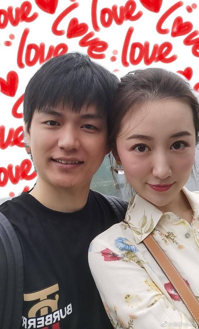 湖南台女主持临盆在即,打了催产针还挺肚热舞,富二代老公不管?_尚玥