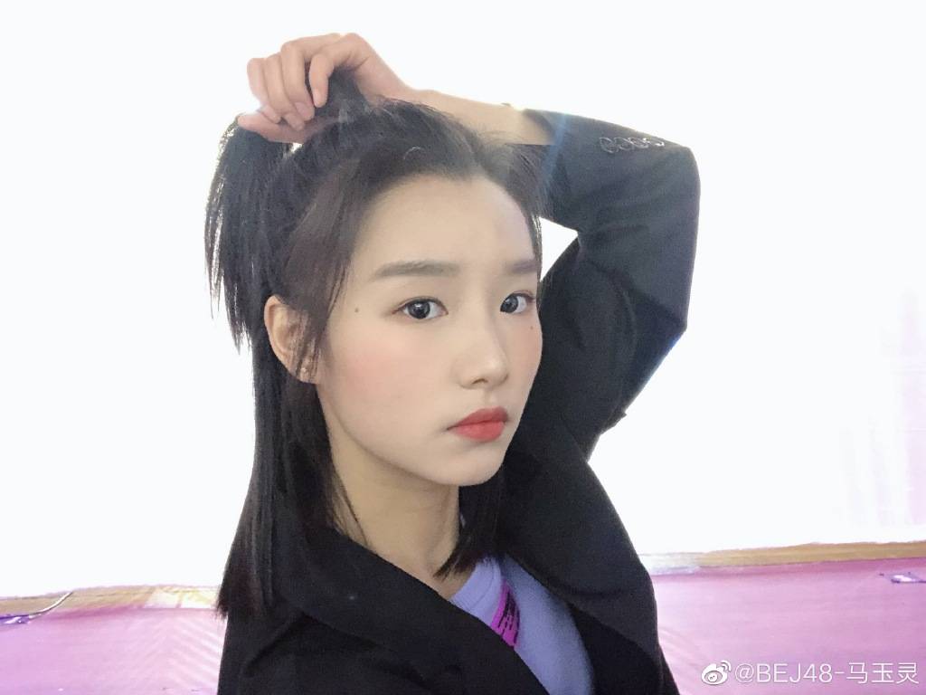 女团bej48马玉灵的图集
