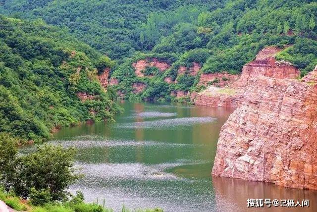 组图:洛阳新安县青要山山美水美,乡村游红红火火,越来越美