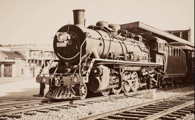 火车用人拉,慈禧太后的愚昧之举,让洋务派完败