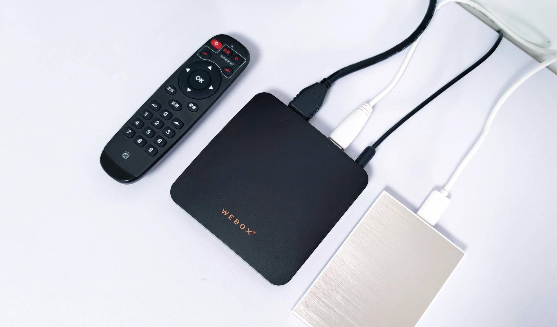 苹果级工艺机身视频无广告极简系统泰捷方盒子升级版体验