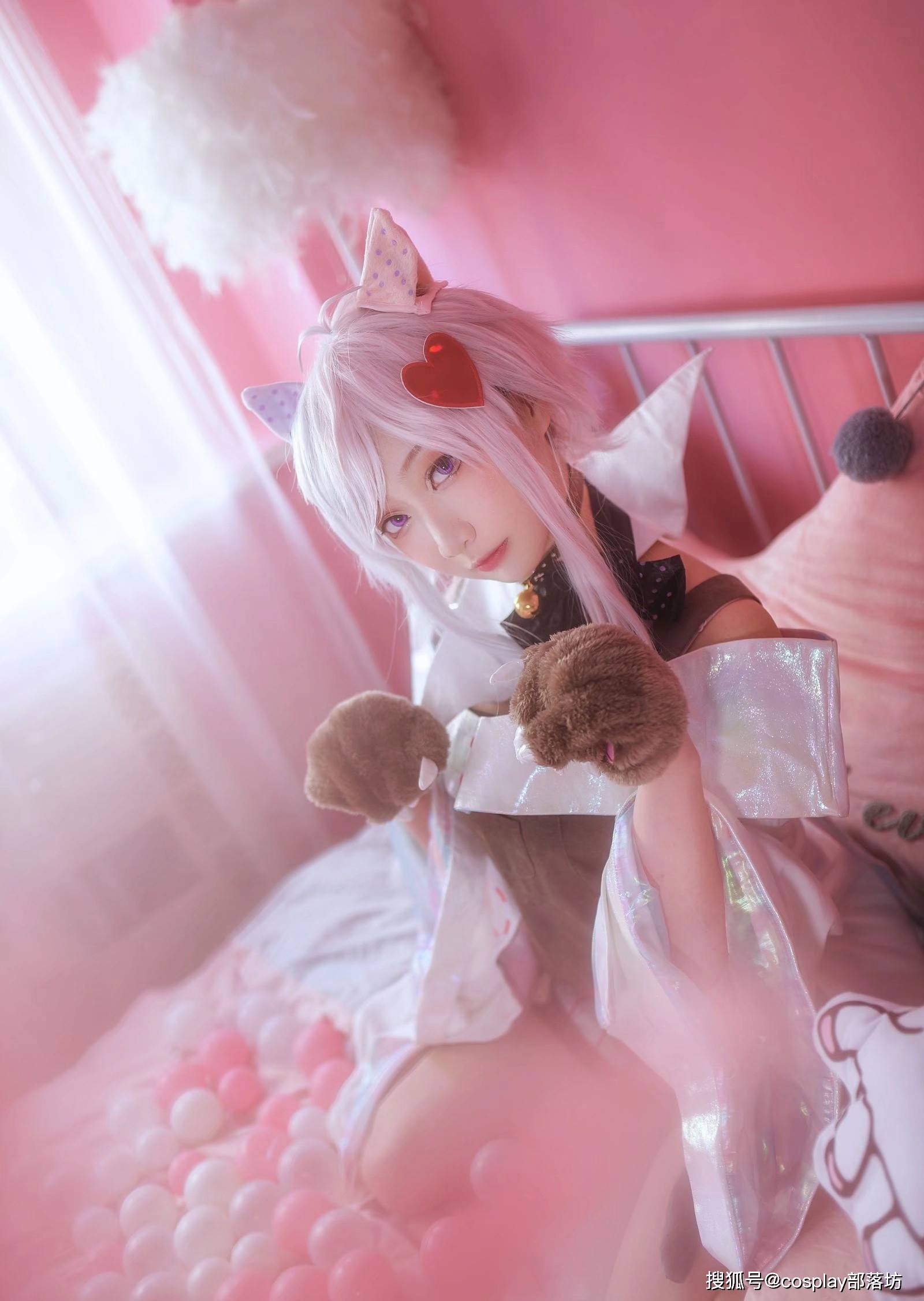 cos:爱丽丝梦游仙境-仿佛带着甜味的镭射男孩同人