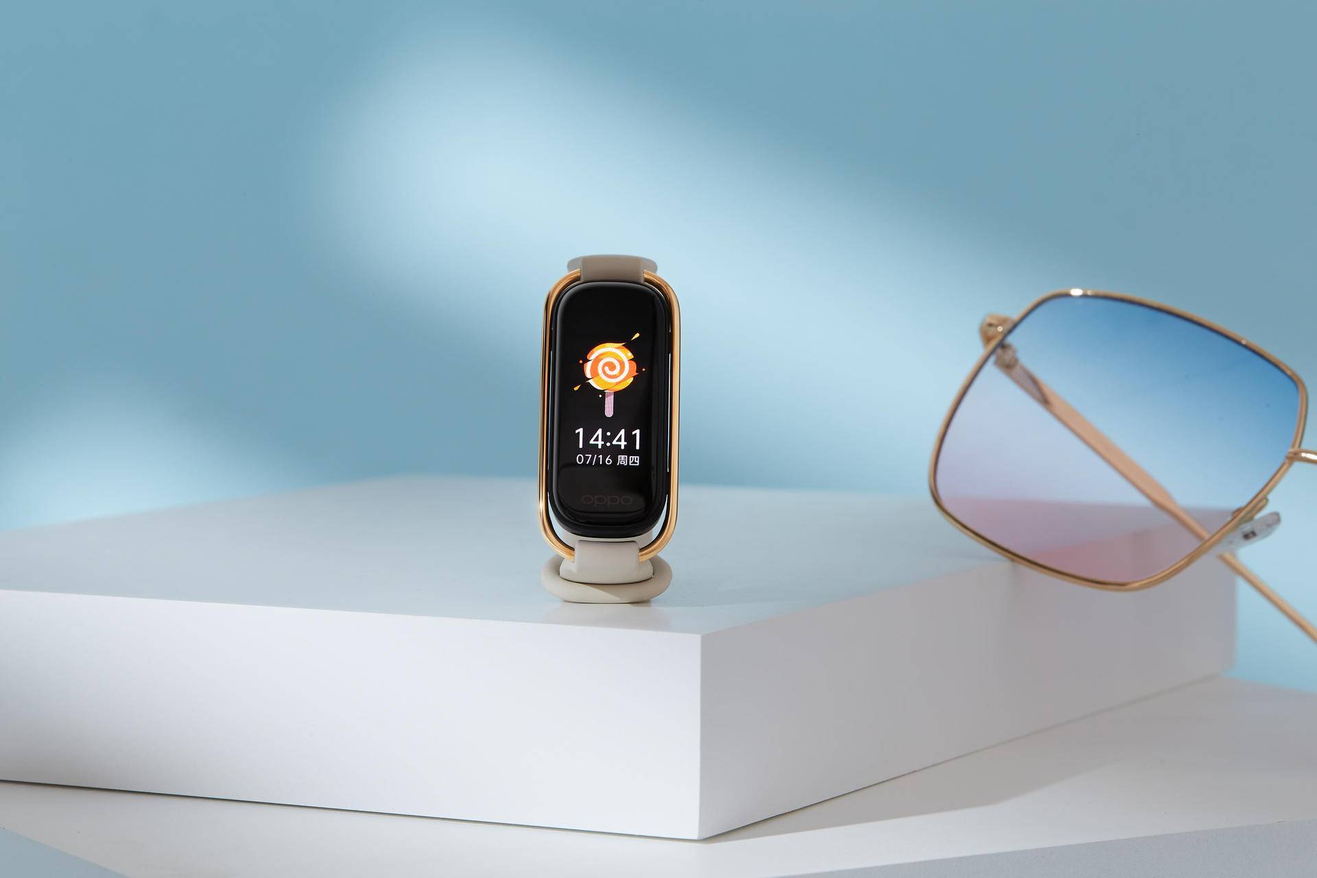 好看就完事了体验还很猛oppo手环时尚版图赏