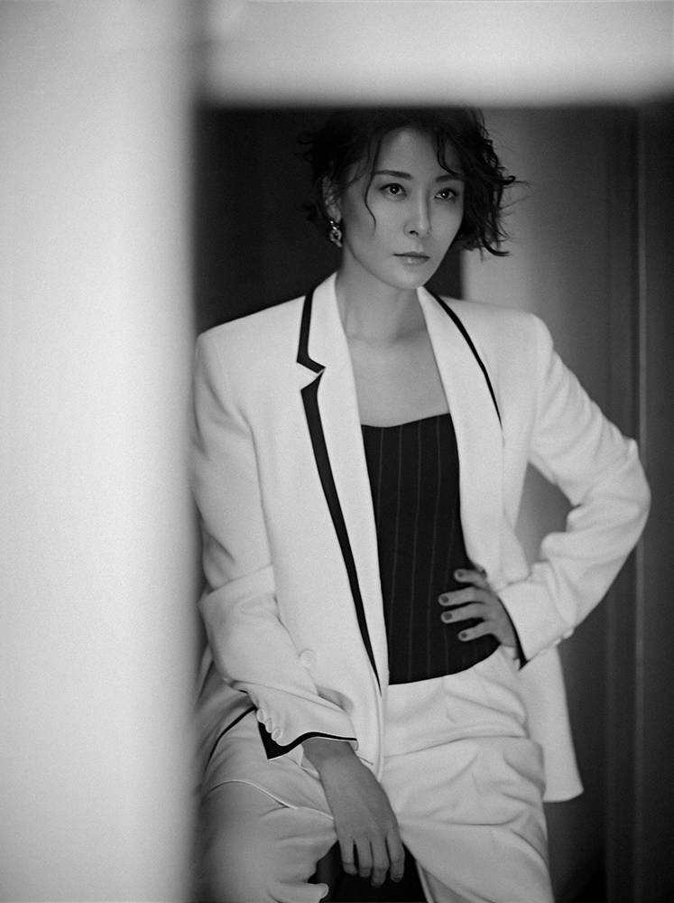 柯蓝《二十不惑》演绎单亲妈妈 解读中年"惑不惑"