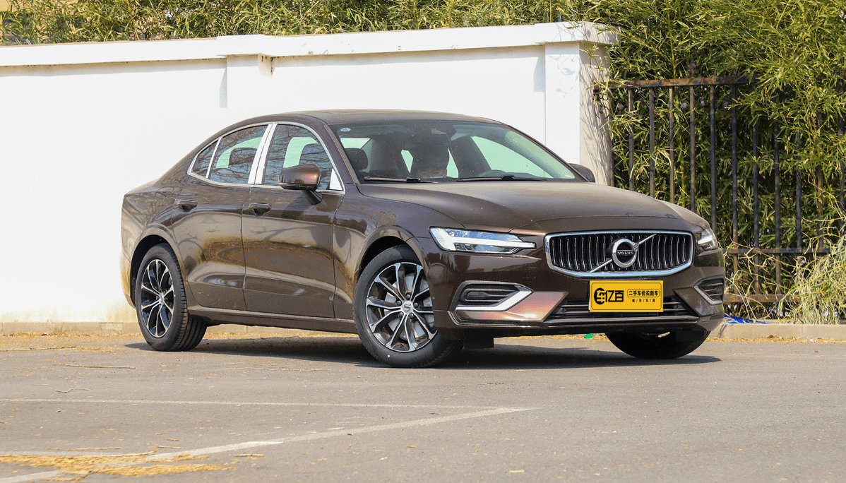 沃尔沃亚太沃尔沃s602020款t4智逸豪华版特价出02