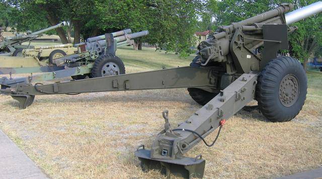 美国最先进大炮落入伊朗后,猛轰库尔德,美军连声质问从哪来的?