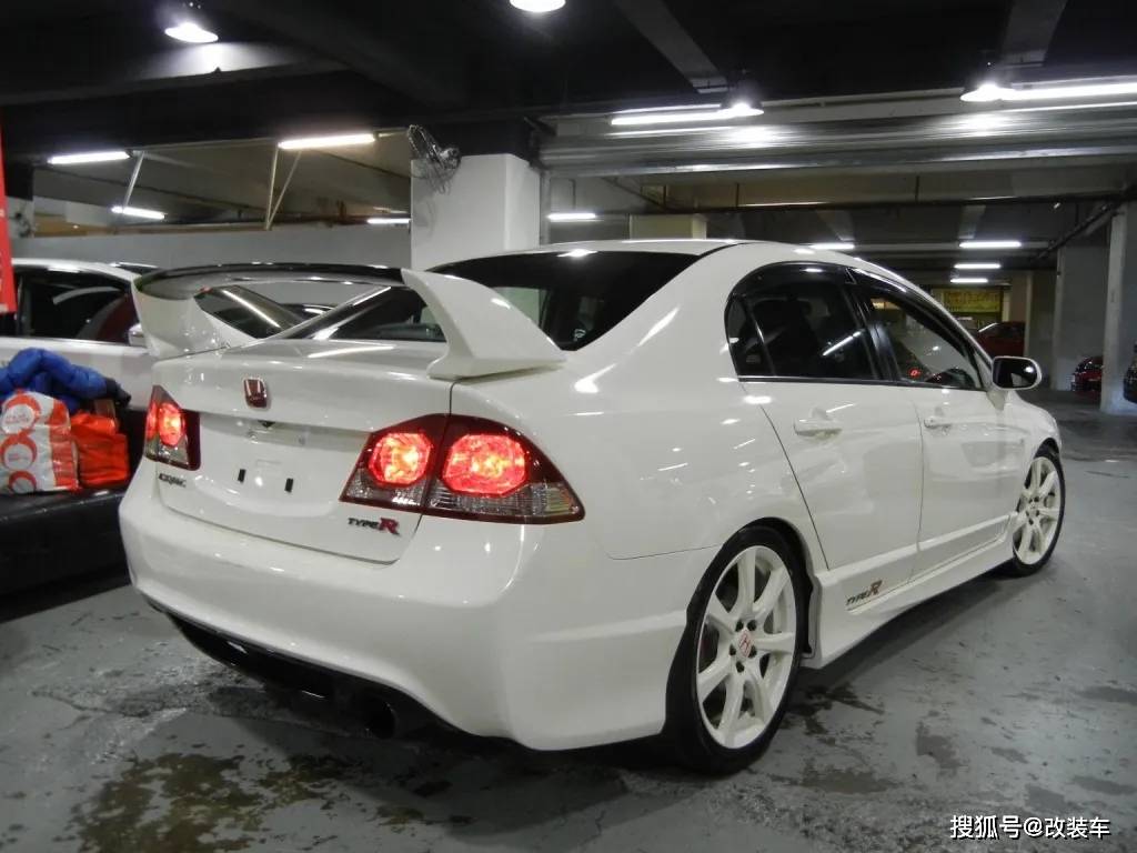 (fd2后期型尾灯)