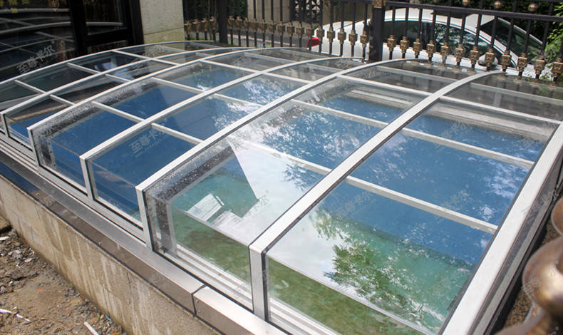 新型可移动伸缩阳光房图片大全,遮阳挡雨还可折叠收回