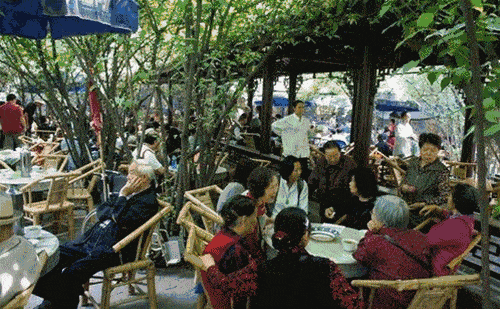 易中天|成都的茶馆恐怕是中国之最,世界之最