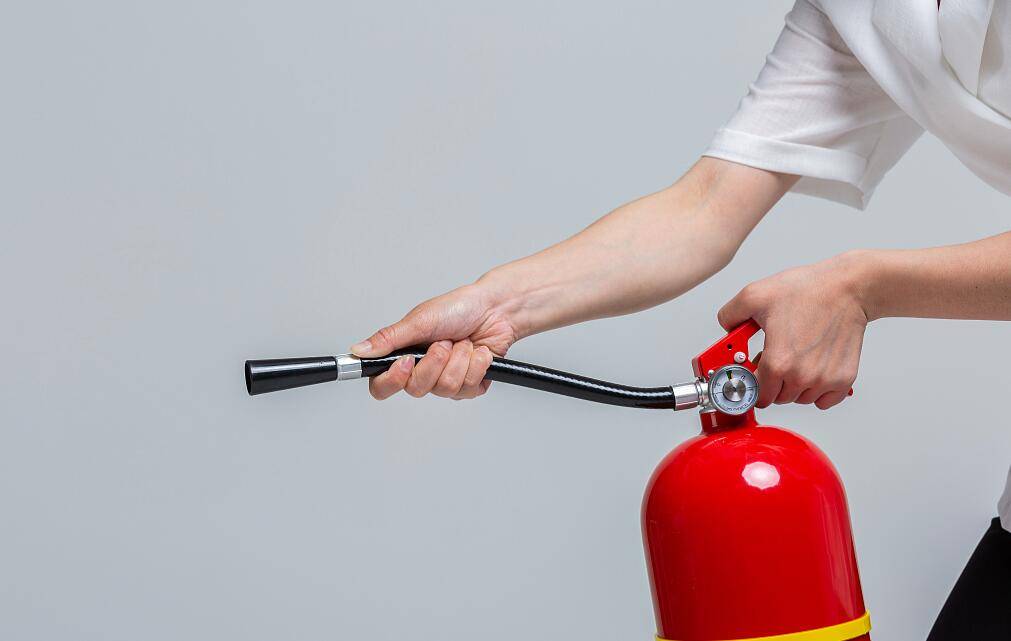 灭火器的使用方法