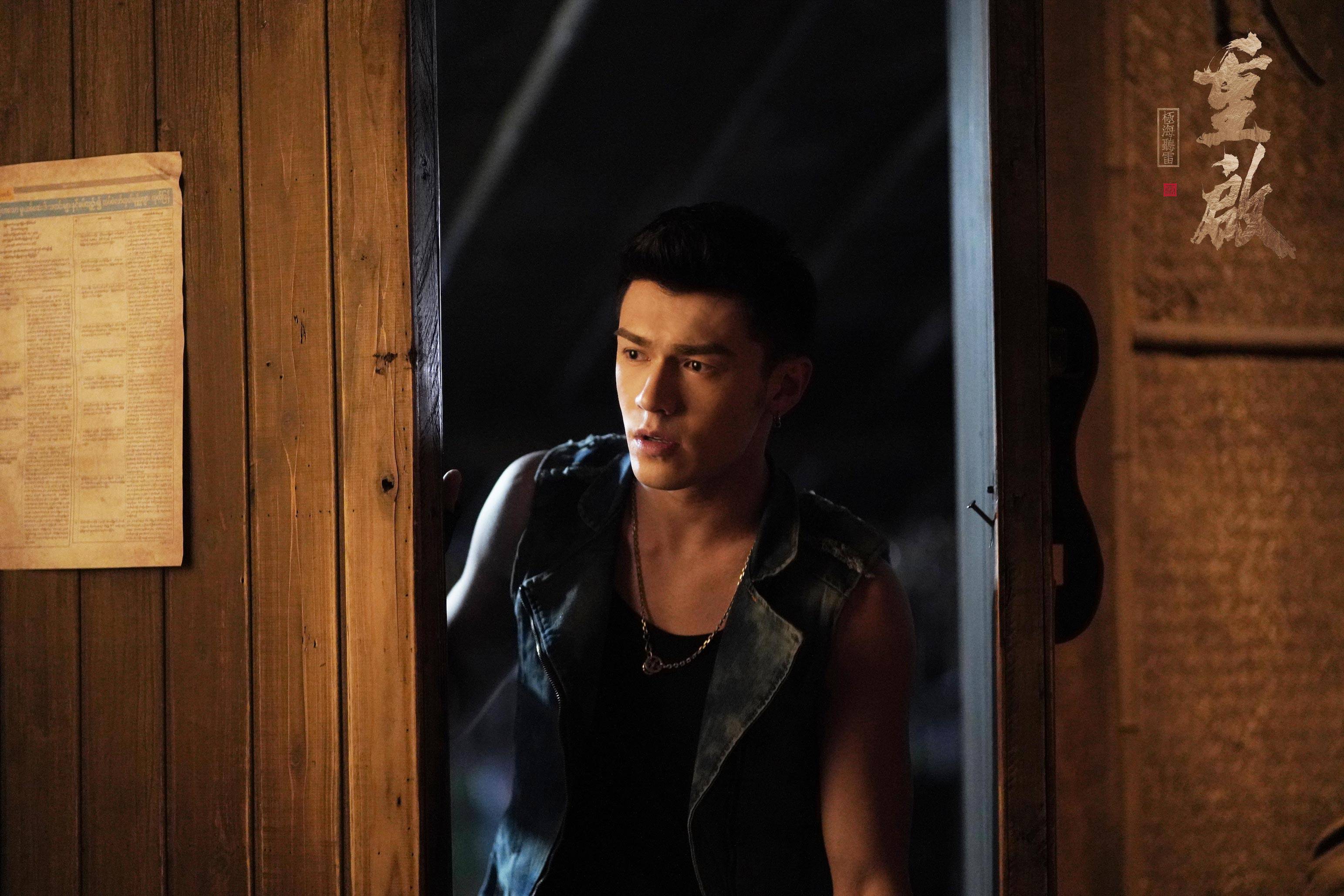 娃尔《重启之极海听雷》持续霸屏 坎肩一心护主呆萌可靠获好评