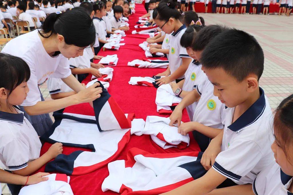 劳动技能大比拼,做生活的有心人——寮步育贤小学