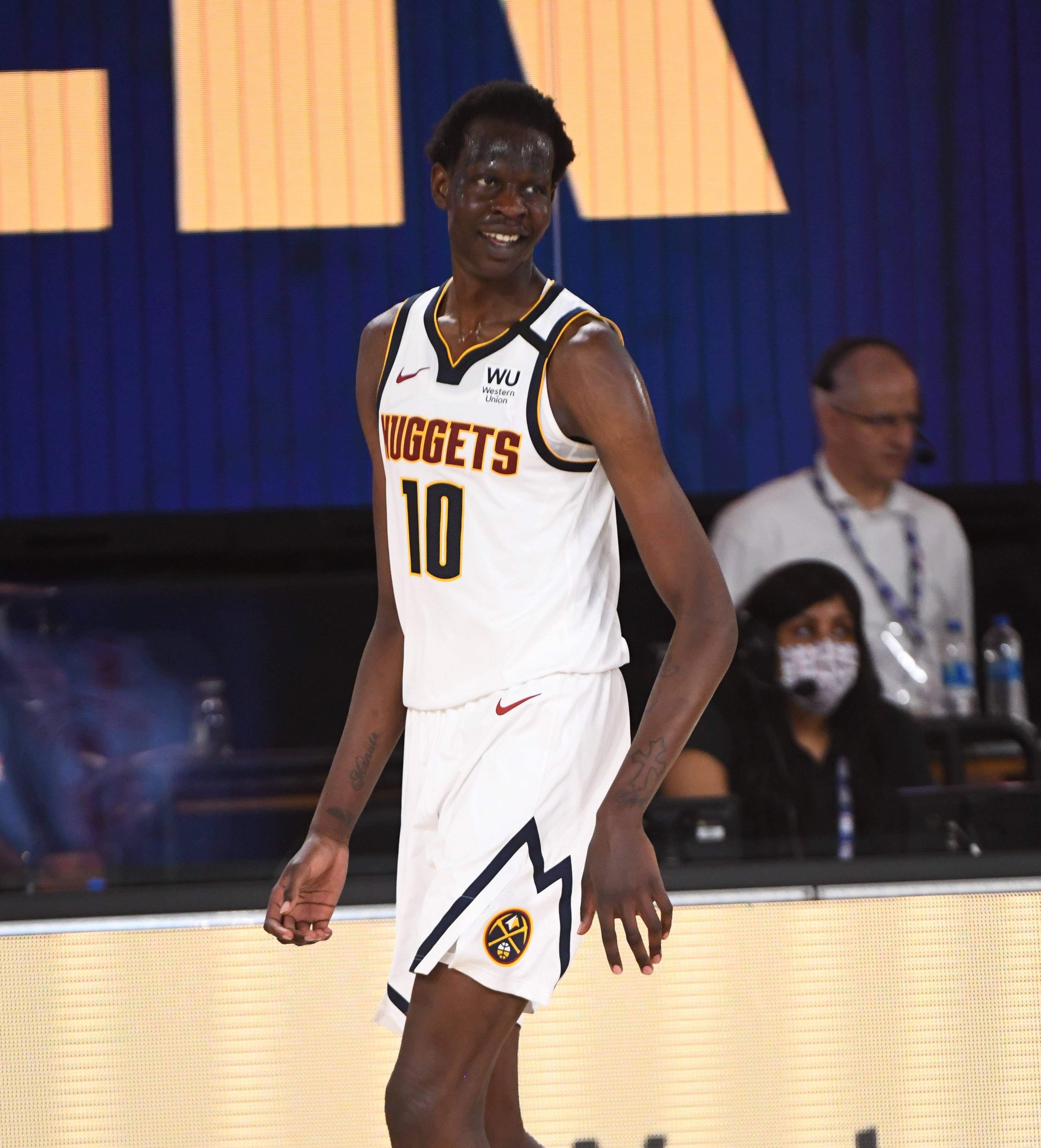 掘金菜鸟赛后被要求药检 首秀16 10 6帽震惊联盟