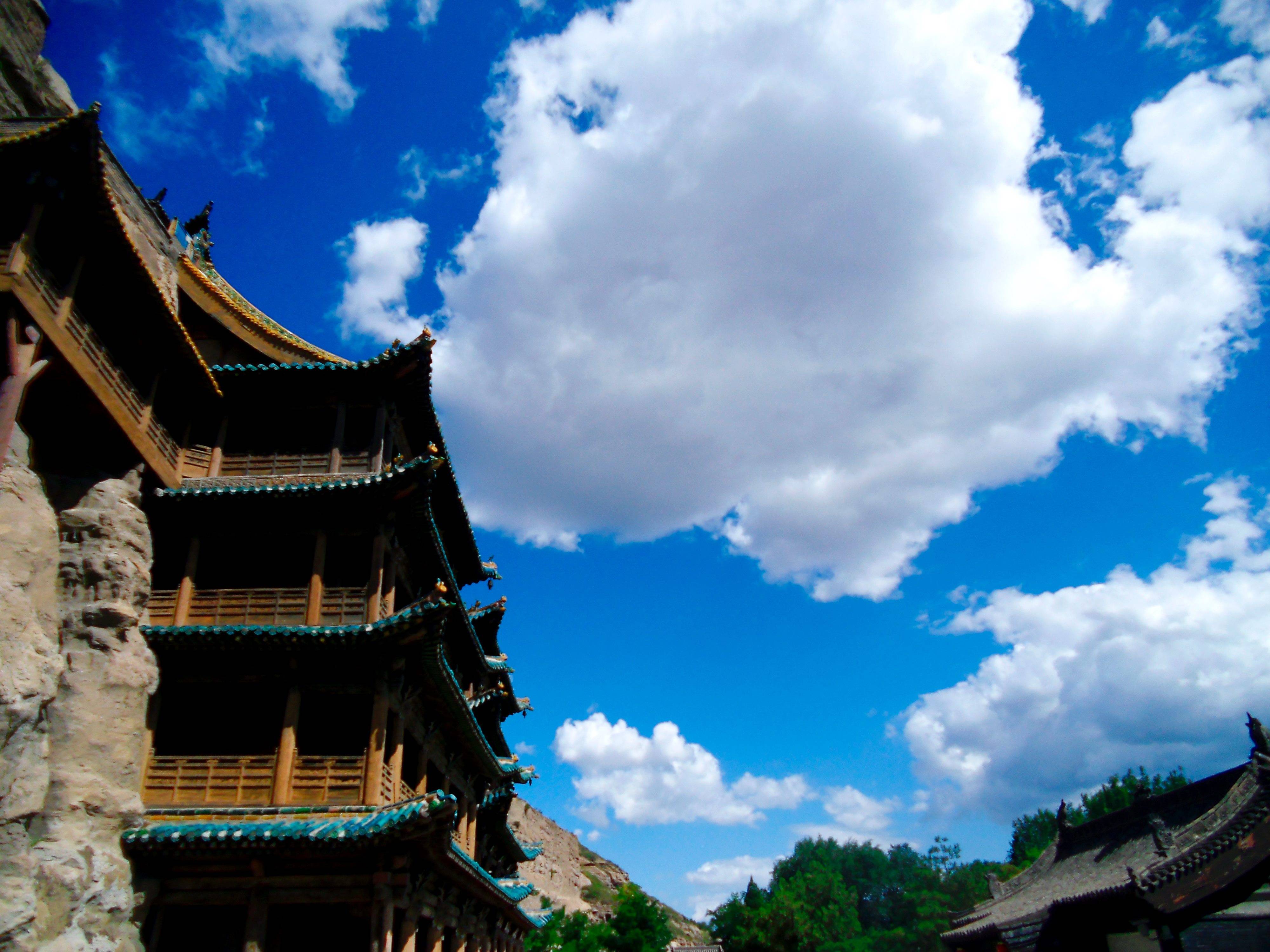 山西大同云冈石窟风光_大佛