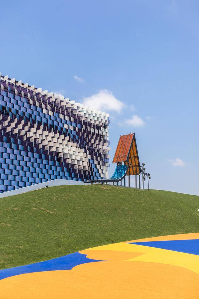 赏浪漫花海看奇幻戏剧江浙沪最美的网红打卡地