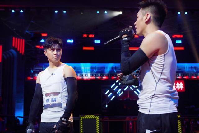 竞技态度持续升温高校联动火热进行运动吧少年收视口碑何以全面开花