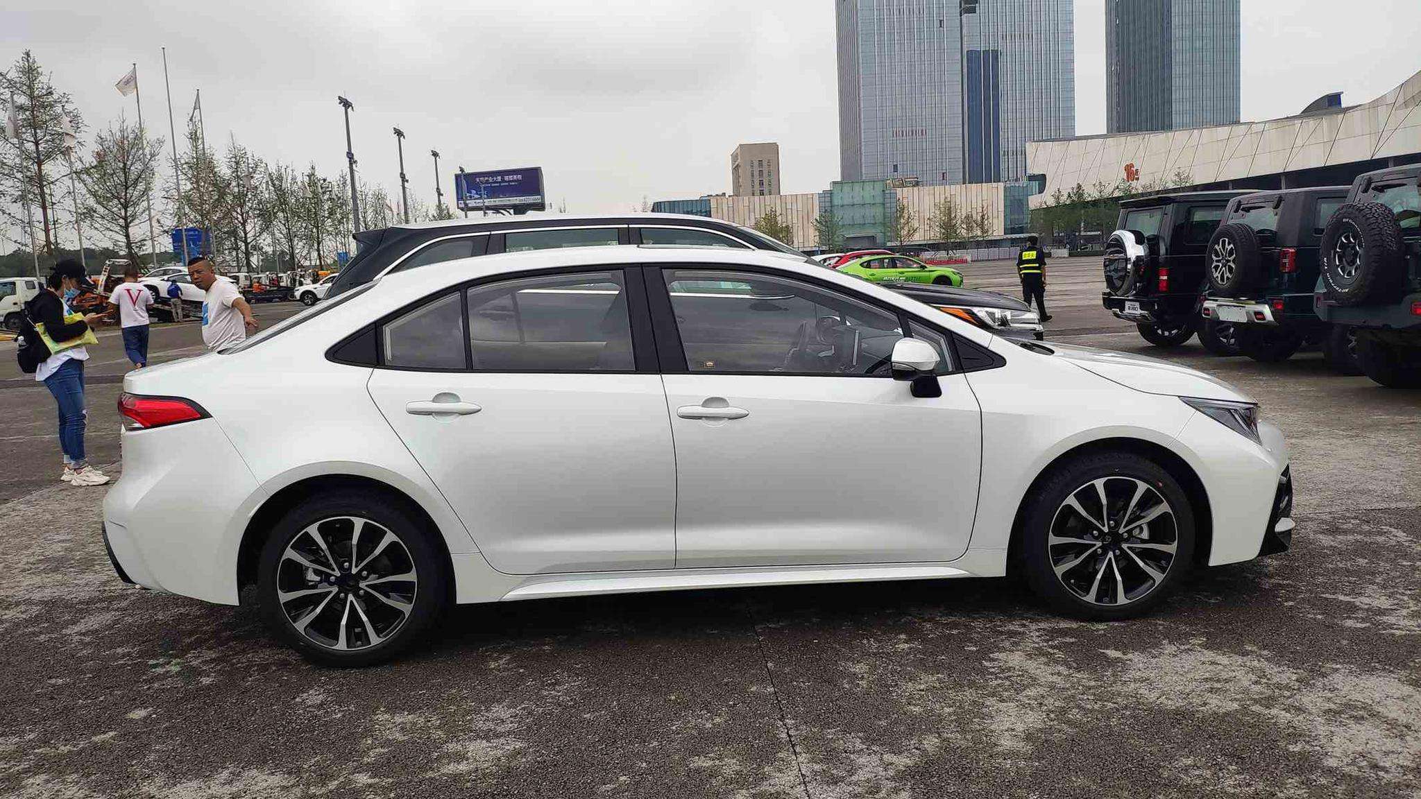 58w,2020款丰田雷凌终于登场,油耗4.1l成最新"战将"