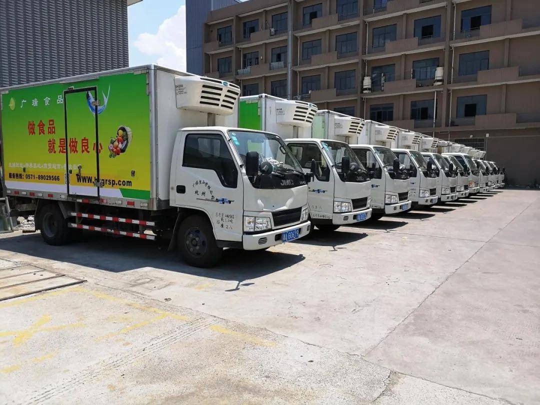 社区团购如何解决供应链问题自营还是第三方配送