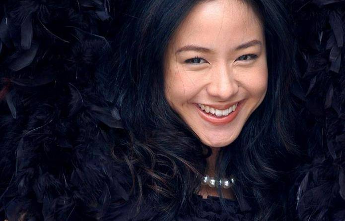 她是最"叛逆"影后, 因怀孕挤走导演正室, 上跑男本性暴露无遗_林嘉欣