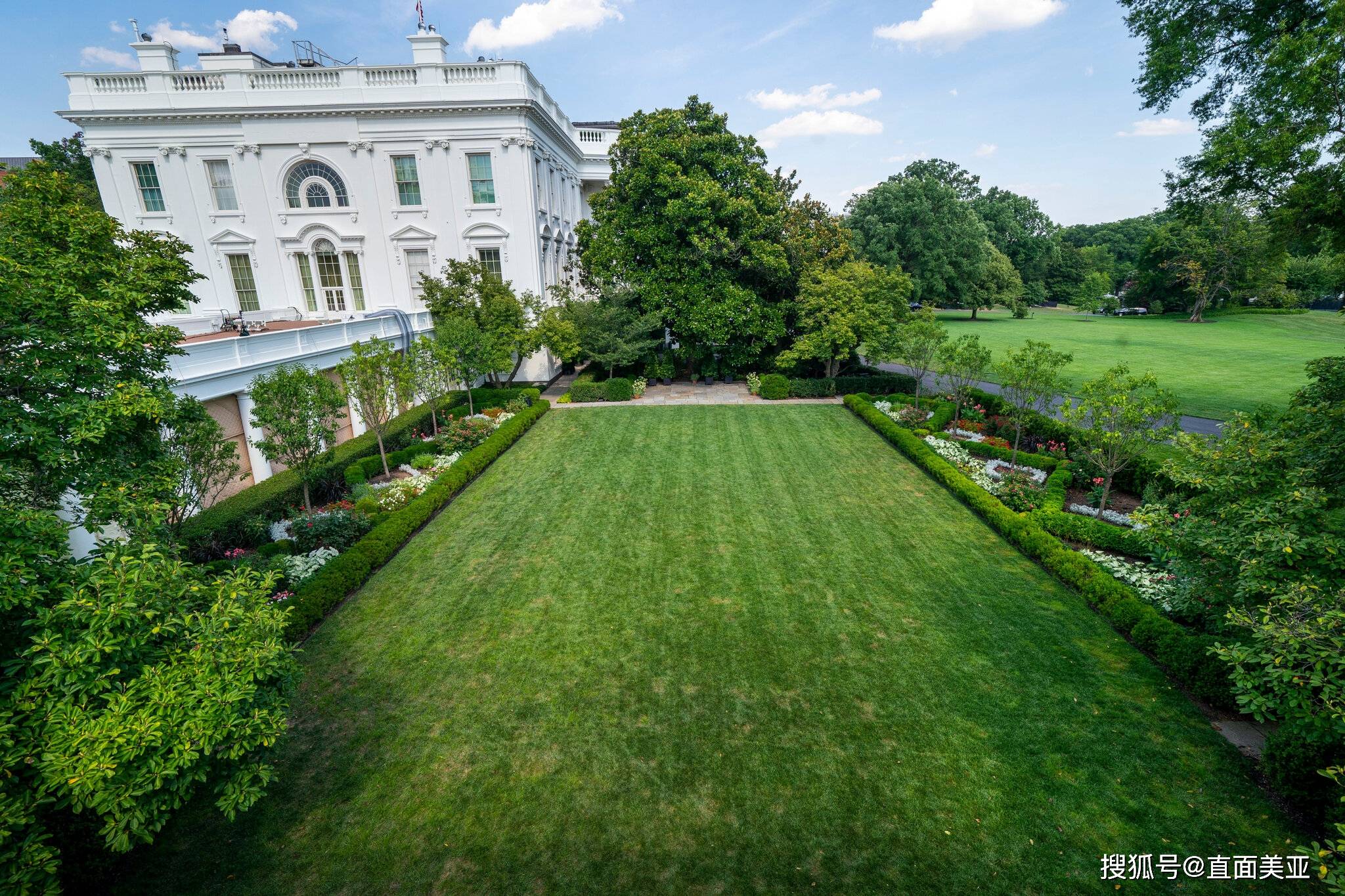 白宫玫瑰园,这个美国历届总统发表过无数重要政策的美国最著名的花园