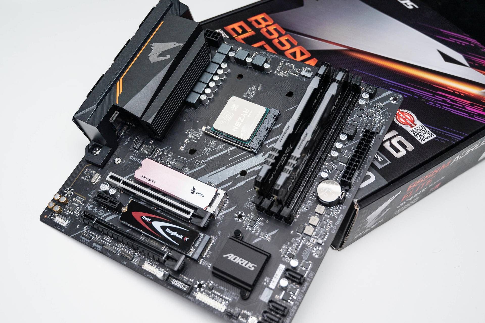 技嘉中端b550m降维打击无限逼近自家旗舰性能的性价比选择