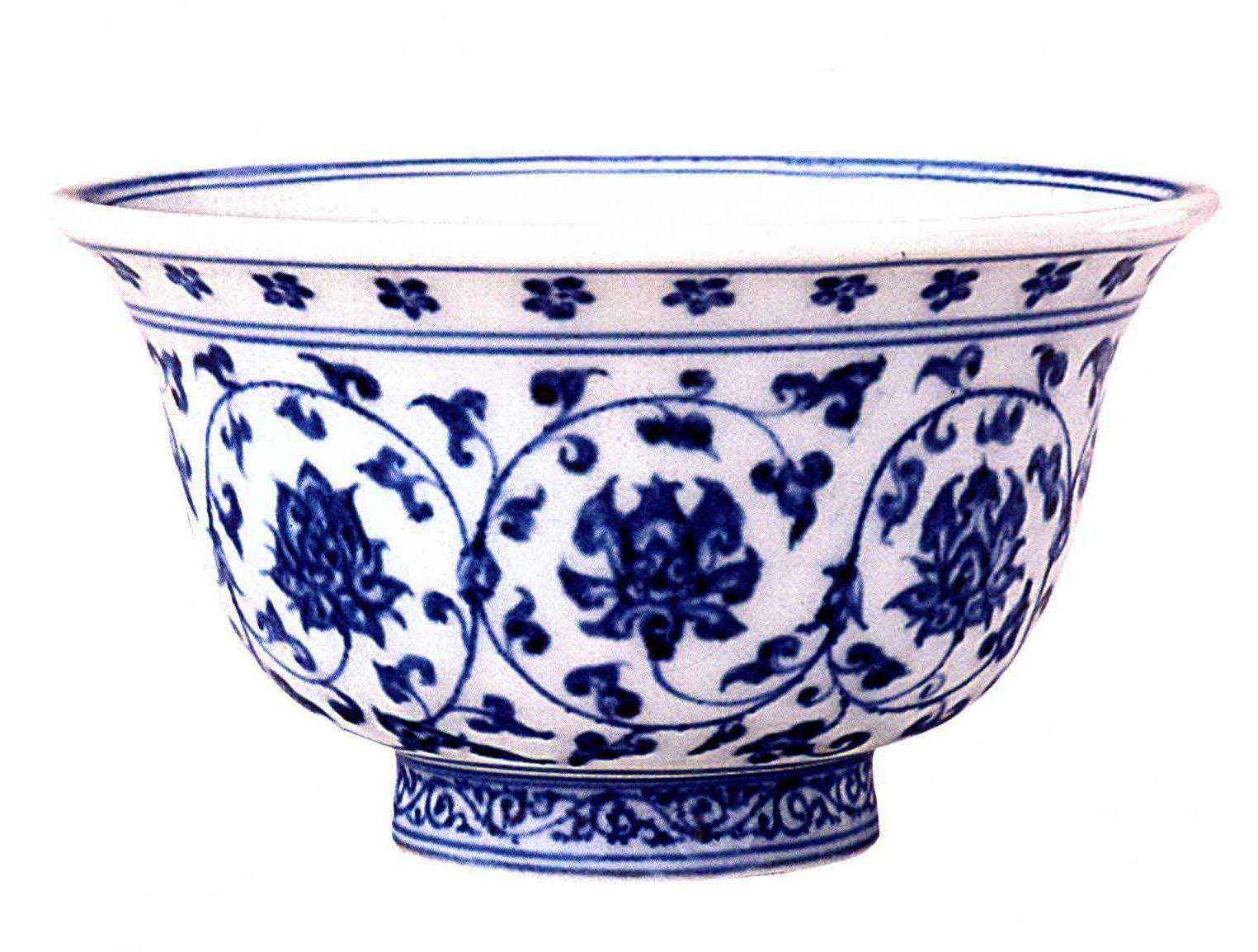 原创中国陶瓷文化,明代永乐时期,最受人称道的青花缠枝莲纹压手杯