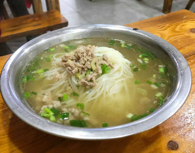 进步巷东方快餐店·45.衡阳县的假羊肉,渣江粉·46.