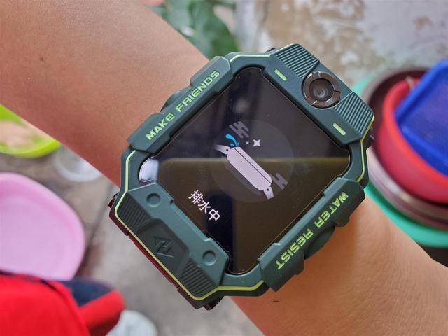 小天才电话手表z6巅峰版最全使用体验分享