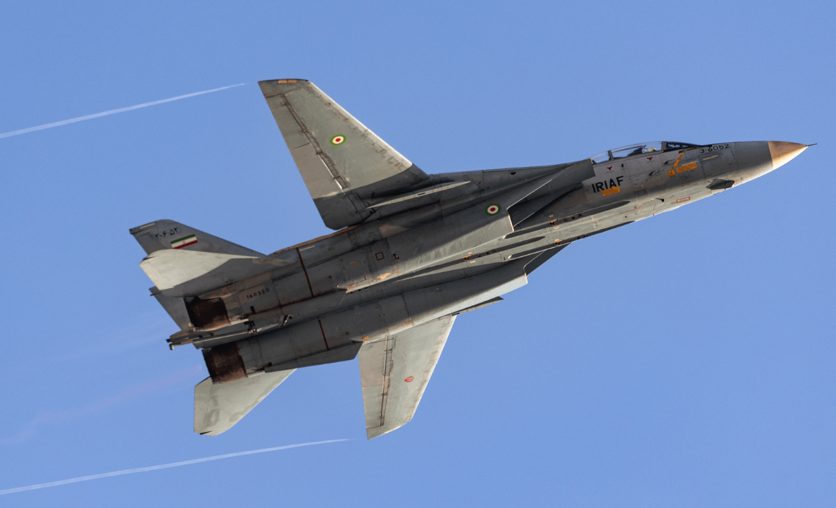 原创f14战机在伊朗超龄服役尚能升空全得益于美军零部件的帮忙