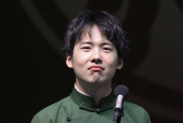 原创岳云鹏曝德云社现状,两极分化严重,已有师兄弟另寻工作