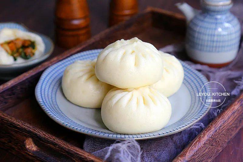 原创第一次吃这个馅儿的包子,纯素的,成本几块钱,比肉的还香