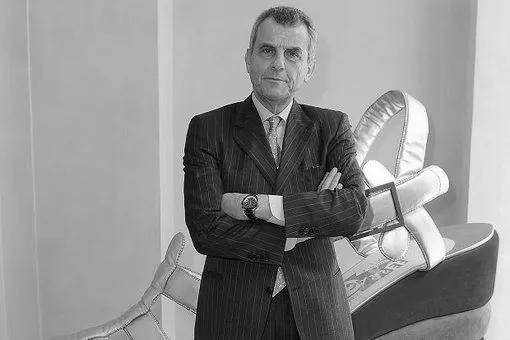 柏丽慕达校董ferruccioferragamo先生获意大利共和国劳动骑士勋章