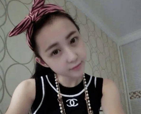 进保送天王网红班要交100万王思聪口中的amy姐真不简单