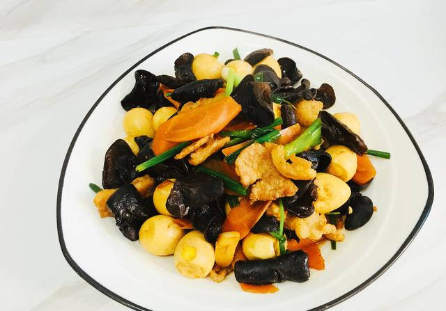 原创鹌鹑蛋这样炒好吃到爆营养丰富美味下饭我家孩子就爱这一口