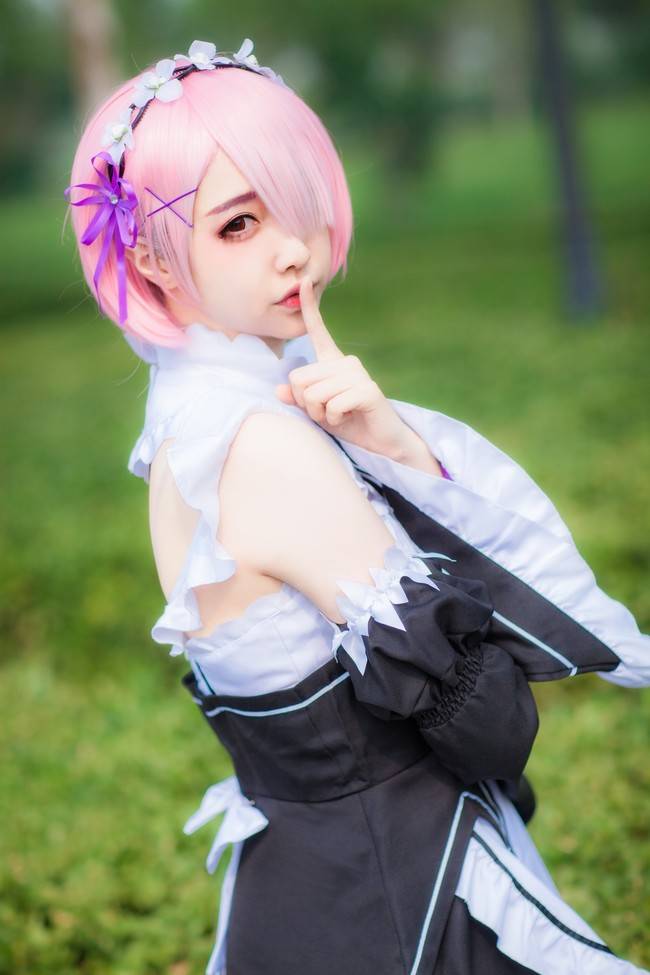 cos:拉姆调皮,蕾姆可爱_cn