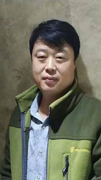 清新雅致独树一帜走近实力派青年画家赵海宝