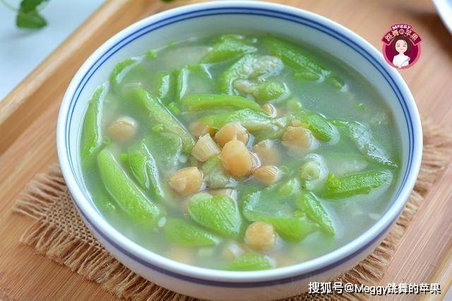 【丝瓜干贝汤】
