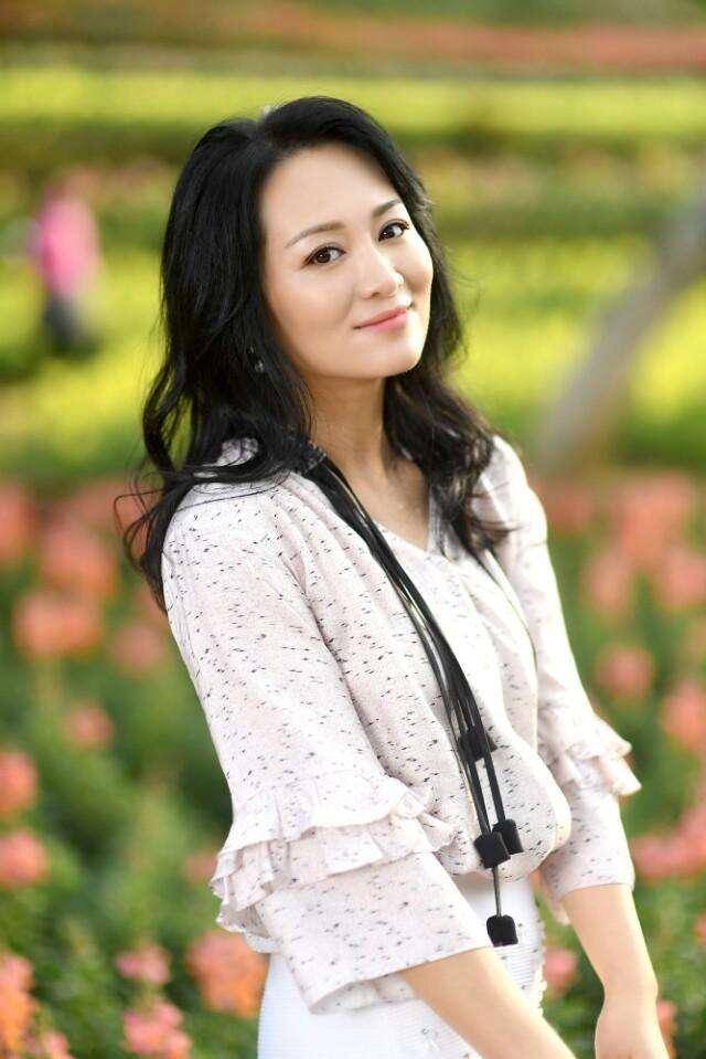 原创昌平公主涓子黄磊第一届学生已婚圈外人今44岁现状如何