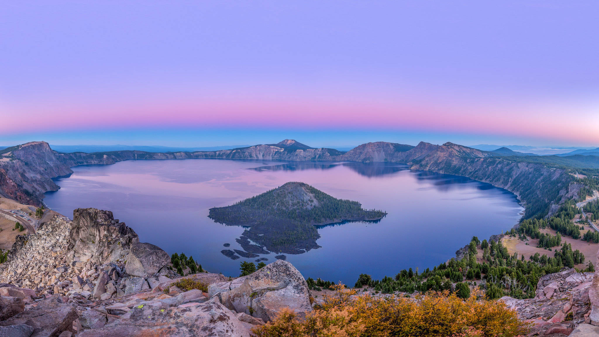 美国远足旅行胜地世界上最清澈的湖泊竟被当成游泳池免费游泳