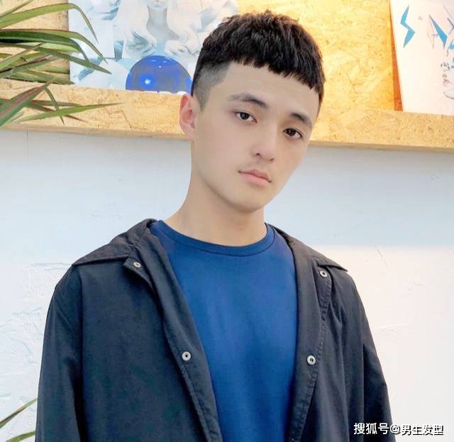 剪发不要只会说"稍微剪短",2020男生流行发型参考,越剪越帅气_手机