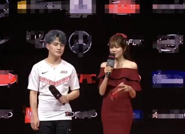 lgd队内语音曝光,网友发现零封ig的原因,选手都夸骆歆是女神_手机搜狐